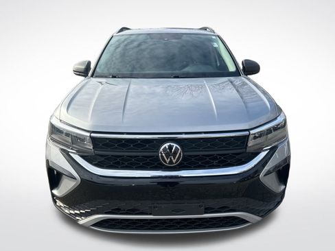 Used 2023 Volkswagen Taos S image 3