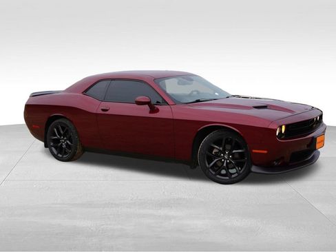 Certified 2022 Dodge Challenger SXT w/ Driver Convenience Group RWD image 2