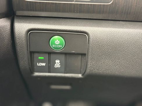 Used 2015 Honda Accord EX-L image 37