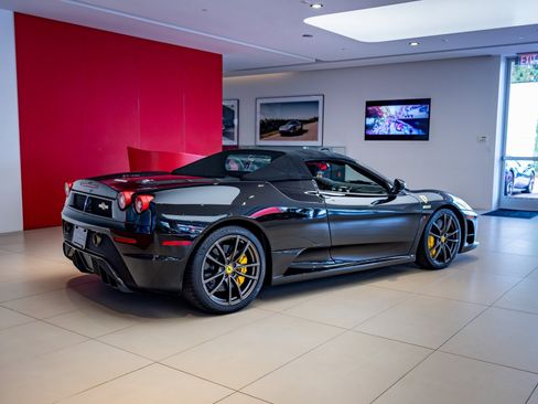 Used 2009 Ferrari F430 Scuderia image 32