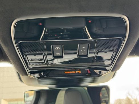 New 2026 Land Rover Range Rover Sport SV image 14