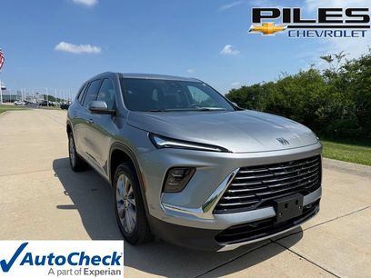 Used 2025 Buick Enclave Preferred