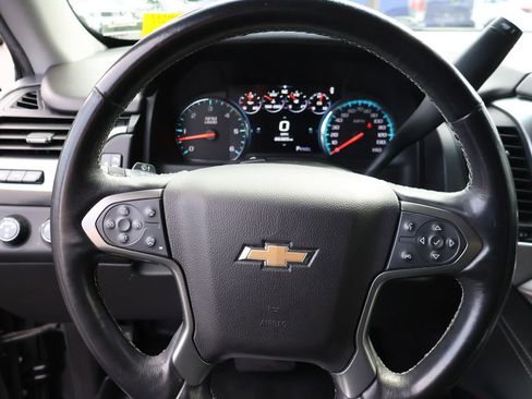 Used 2019 Chevrolet Tahoe Premier AWD/4WD image 31