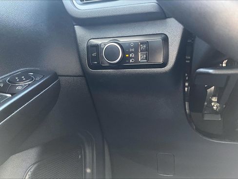 Used 2025 Ford Escape Active w/ Cold Weather Package AWD/4WD image 37