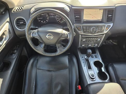 Used 2020 Nissan Pathfinder SL image 33
