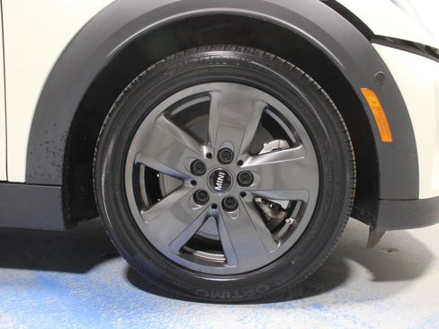 Certified 2022 MINI Cooper S w/ Driver Assistance Package image 30