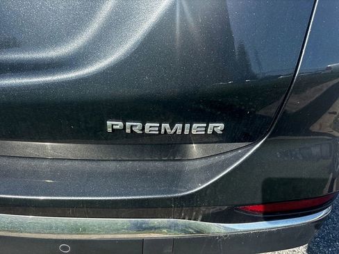 Used 2020 Chevrolet Equinox Premier FWD image 9