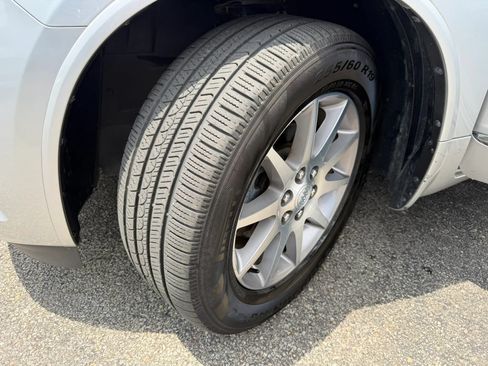 Used 2017 Buick Enclave Leather AWD/4WD image 70