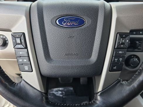 Used 2017 Ford Expedition Limited w/ Equipment Group 301A image 35