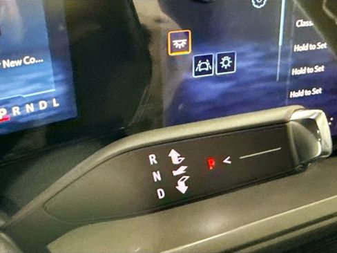 New 2026 Chevrolet Traverse LT w/ LPO, Floor Liner Package image 18