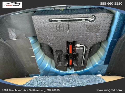 Used 2022 Nissan Kicks S w/ Interior Electronics Package FWD image 15