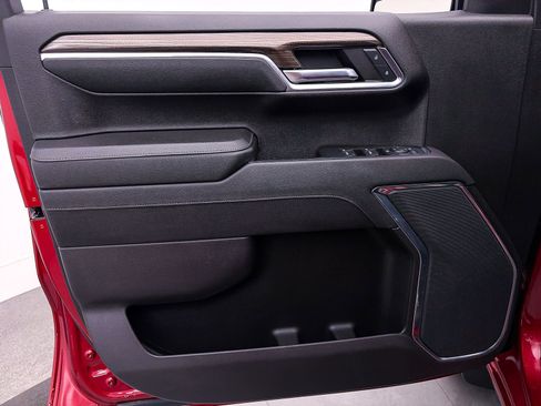 Used 2023 Chevrolet Silverado 1500 LT Trail Boss image 16