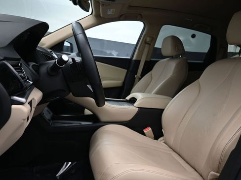 Used 2023 Acura RDX w/ Technology Package image 17