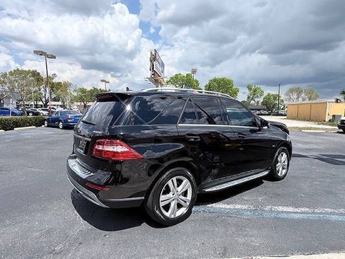 Used 2012 Mercedes-Benz ML 350 BlueTEC 4MATIC image 7