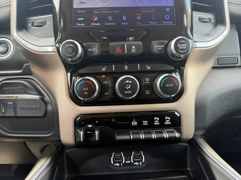 Used 2019 RAM 2500 Laramie w/ Cold Weather Group AWD/4WD image 74