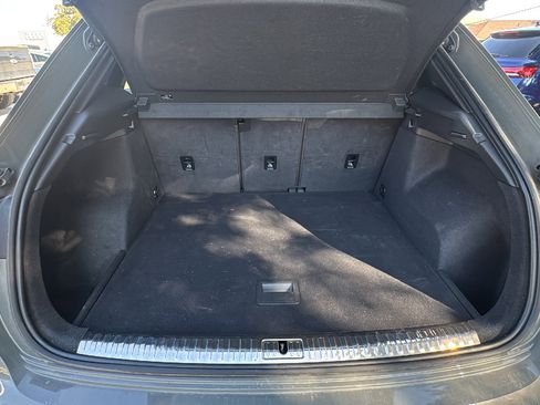 Used 2021 Audi Q3 2.0T Premium w/ Convenience Package image 25