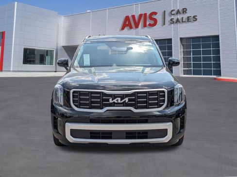 Used 2025 Kia Telluride S image 2