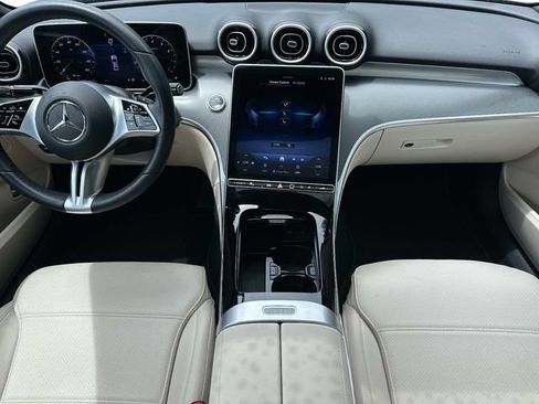 Certified 2025 Mercedes-Benz C 300 4MATIC Sedan image 12