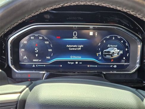 Certified 2022 Chevrolet Silverado 1500 LT Trail Boss w/ Convenience Package II image 19