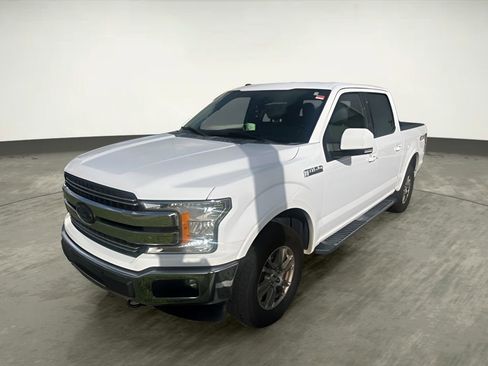 Used 2018 Ford F150 Lariat w/ Trailer Tow Package image 2