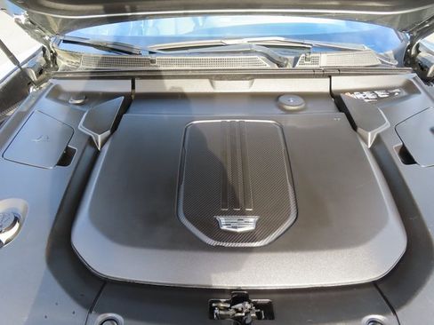 Used 2024 Cadillac Lyriq Luxury image 46