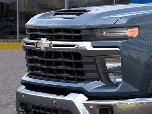 New 2026 Chevrolet Silverado 2500 LT w/ All Star Edition AWD/4WD image 13