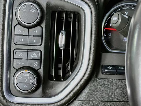 Used 2023 Chevrolet Silverado 2500 High Country w/ LPO, Dark Essentials Package AWD/4WD image 15