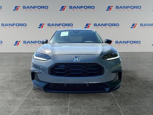 Used 2024 Honda HR-V Sport image 8