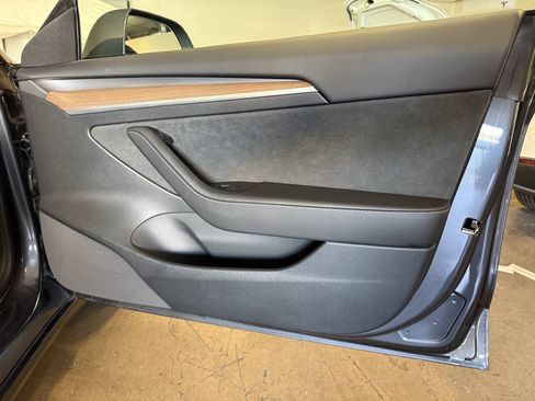 Used 2023 Tesla Model 3 Standard Range RWD image 29