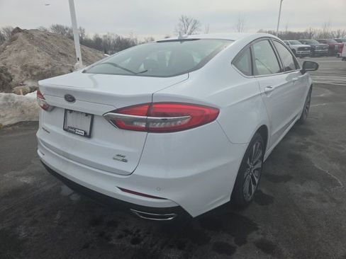 Used 2019 Ford Fusion SE image 6