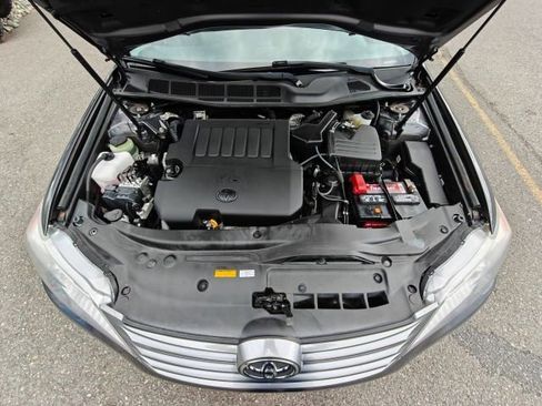 Used 2012 Toyota Avalon FWD image 40