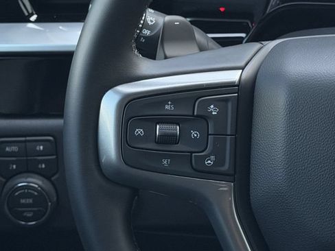 Used 2026 Chevrolet Silverado 1500 LT Trail Boss w/ LPO, Dark Essentials Package AWD/4WD image 14
