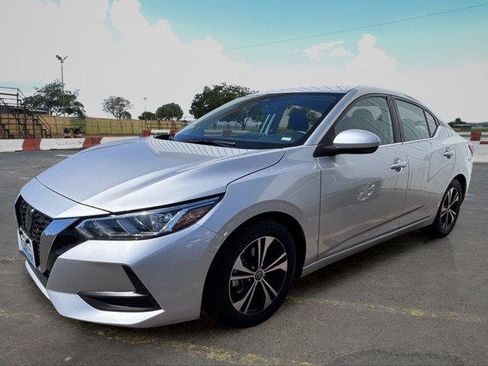 Used 2023 Nissan Sentra SV FWD image 5
