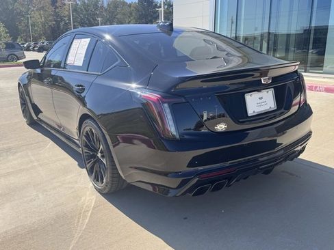 Used 2025 Cadillac CT5 V Blackwing w/ Parking Package image 3