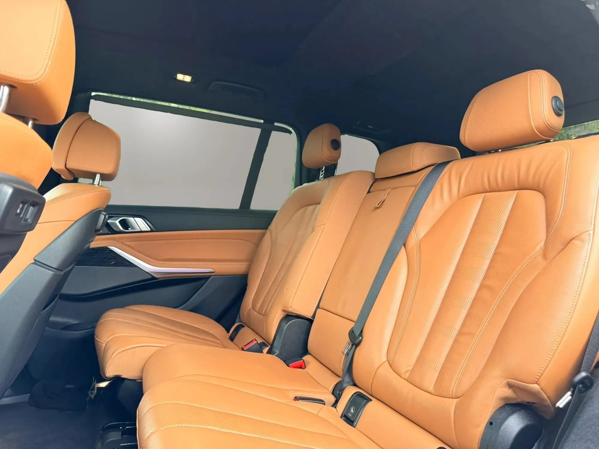 Used 2021 BMW X7 M50i AWD/4WD image 12