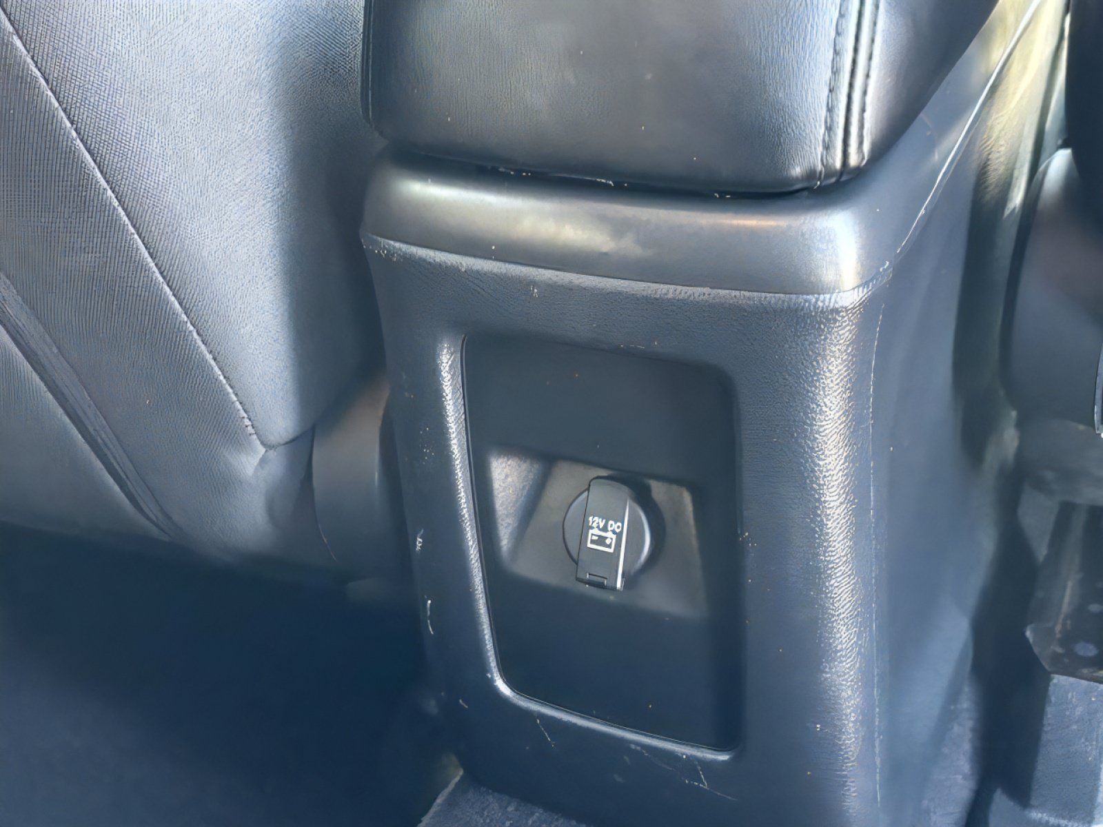 Used 2020 Dodge Journey SE FWD image 29