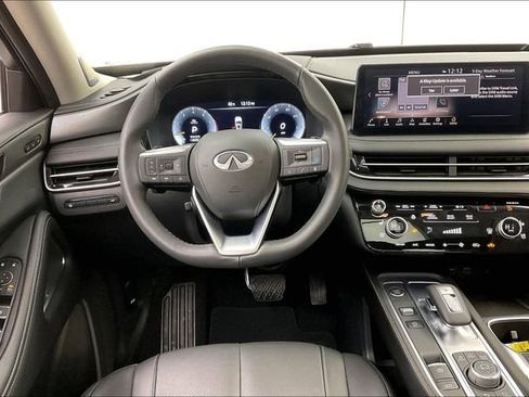 Certified 2025 INFINITI QX60 Luxe image 5