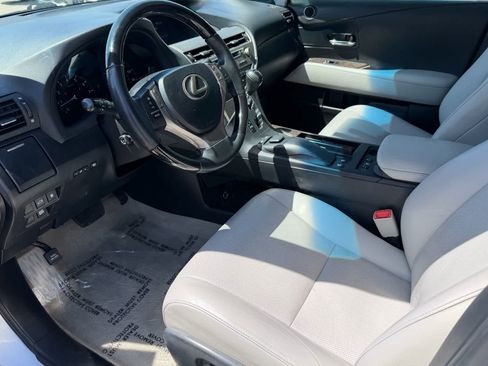 Used 2013 Lexus RX 350 AWD w/ Navigation Pkg image 2