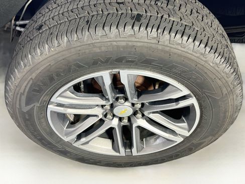 Used 2019 Chevrolet Colorado W/T w/ Custom Special Edition AWD/4WD image 27
