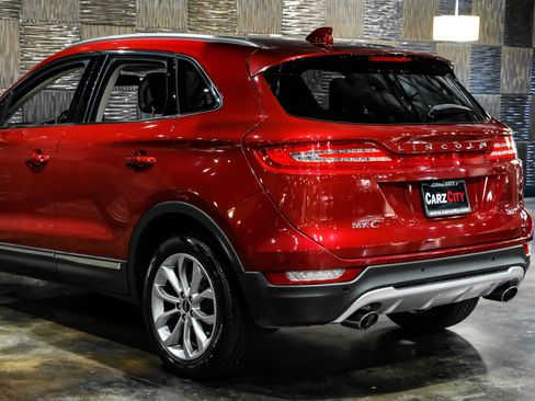 Used 2017 Lincoln MKC Select w/ Select Plus Package FWD image 13