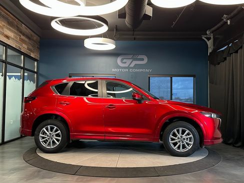 Used 2024 MAZDA CX-5 AWD 2.5 S w/ Select Package image 2