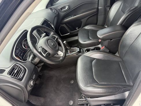 Used 2019 Jeep Compass Limited AWD/4WD image 18