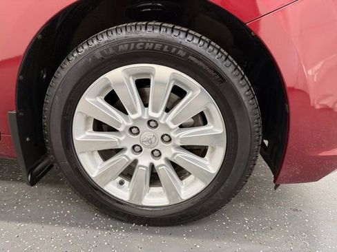 Used 2016 Toyota Sienna Limited Premium image 22