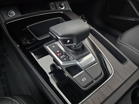 Used 2024 Audi Q5 2.0T Premium Plus w/ Premium Plus Package image 35