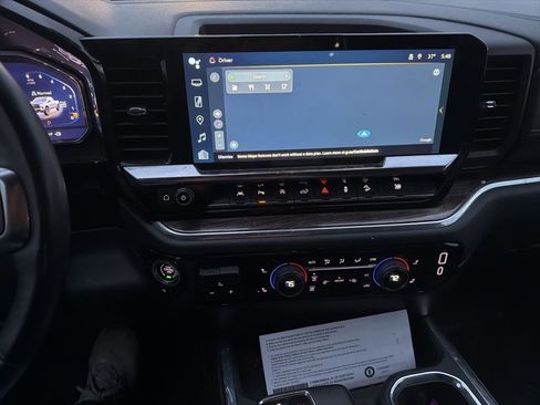 Used 2024 Chevrolet Silverado 1500 LT Trail Boss w/ LT Trail Boss Premium Package image 12