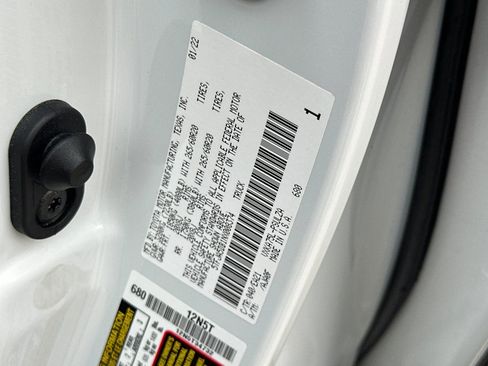 Used 2022 Toyota Tundra Limited image 35