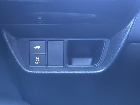 Certified 2025 Acura ADX A-Spec image 24