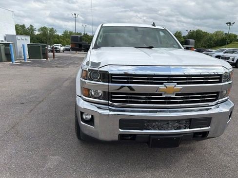 Used 2016 Chevrolet Silverado 2500 LT w/ LT Convenience Package AWD/4WD image 7