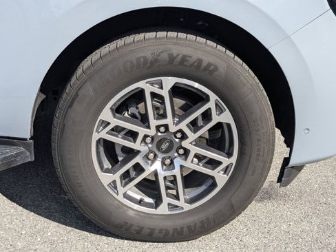 Certified 2025 Ford Expedition Max Active image 13