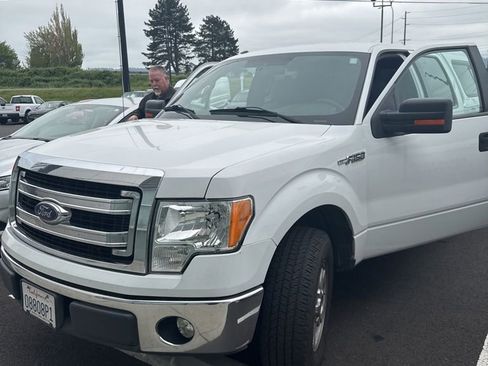 Used 2014 Ford F150 XLT w/ Equipment Group 301A Mid RWD image 1